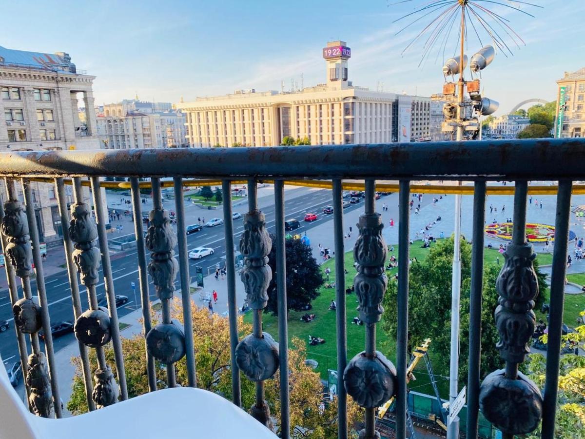 Apartamento Amazing View Of Independence Square Kiev Exterior foto